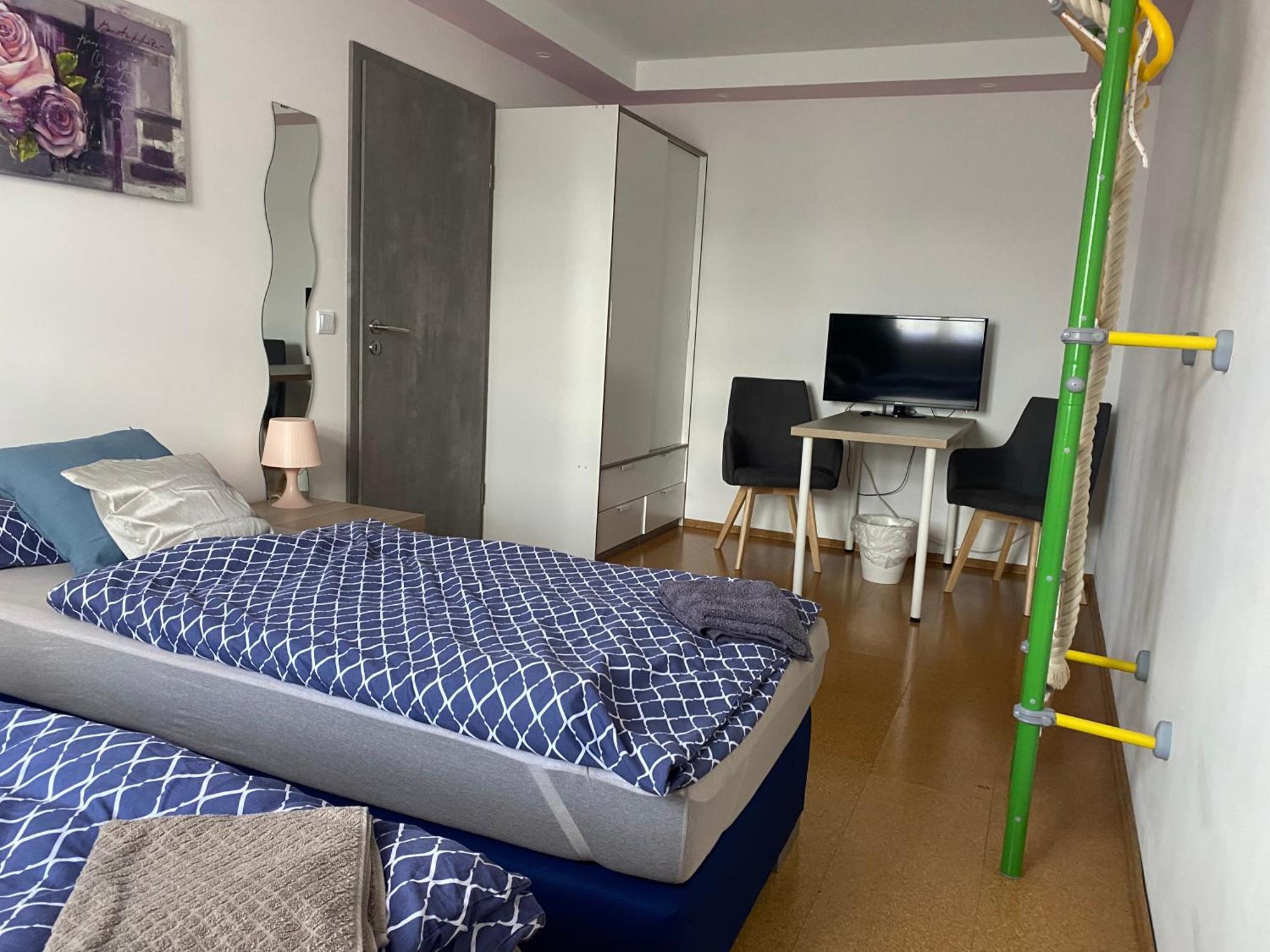 Ruhiges Zimmer Im Gasthaus Essen Buitenkant foto