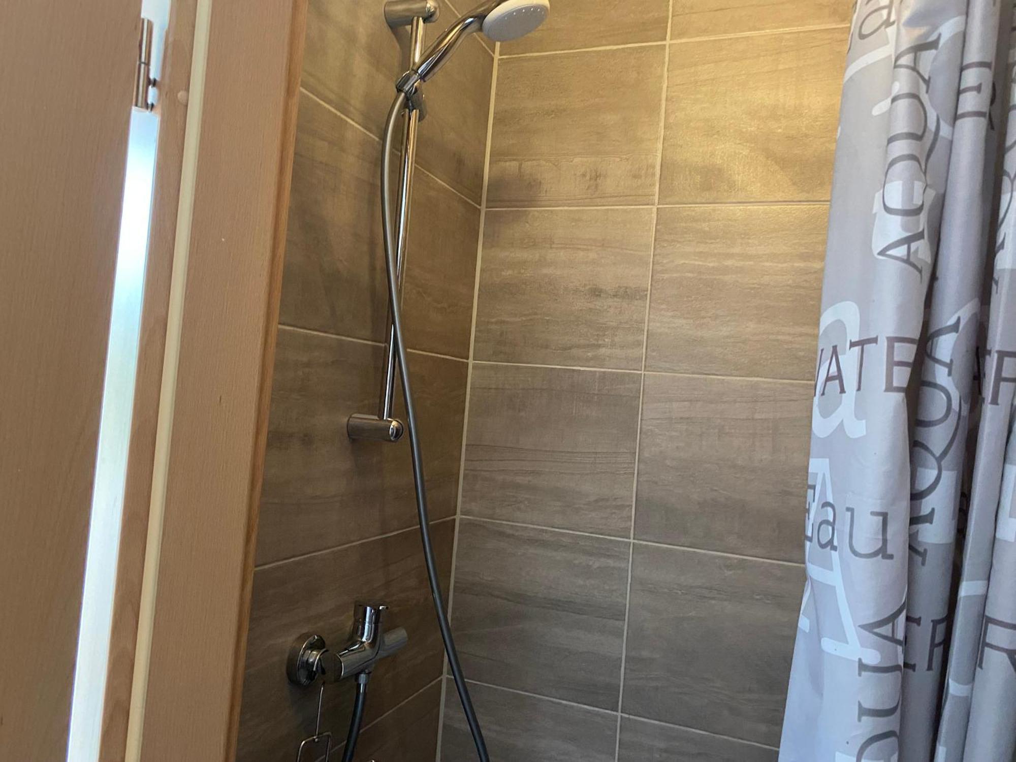 Ruhiges Zimmer Im Gasthaus Essen Buitenkant foto
