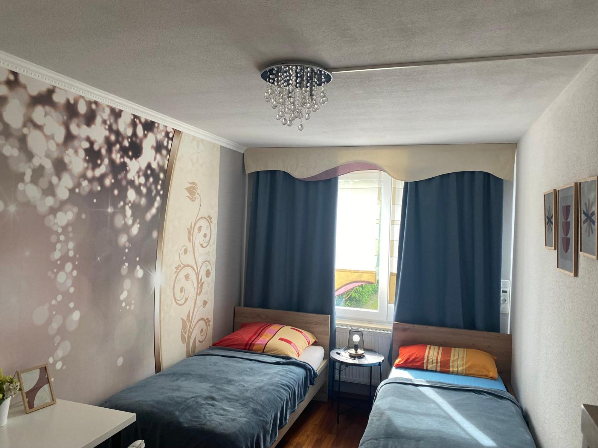 Ruhiges Zimmer Im Gasthaus Essen Buitenkant foto